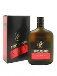 Remy Martin VSOP Cognac Gift Pack Flask