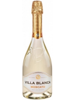 Villa Blanca Moscato wine fizzy sweet