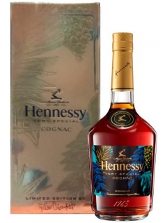 Hennessy Cognac VS Golden Gift Wrap