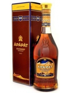Armenian cognac Ararat Akhtamar gift wrap